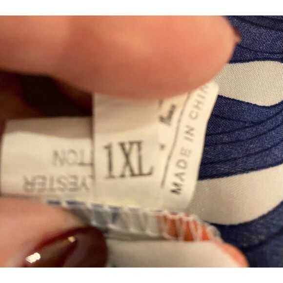 SHEIN Womens Shorts Plus Size XL Silk Like Feel Loose Comfy Hawaiian Print - Picture 7 of 11